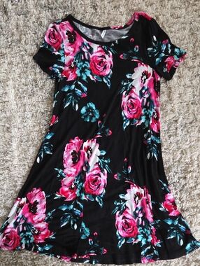 Black Floral Short Sleeve Swing Dress - Pink Floral Print